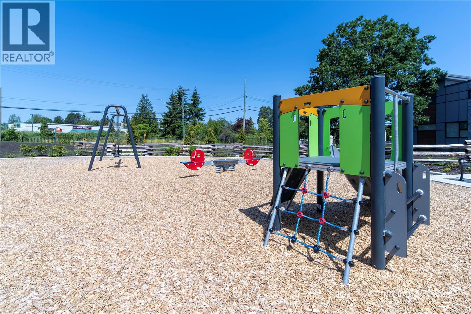 17 4253 Dieppe Rd, Saanich, British Columbia