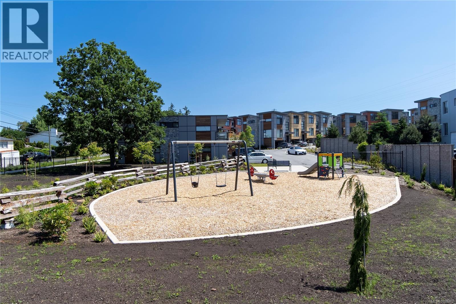 17 4253 Dieppe Rd, Saanich, British Columbia