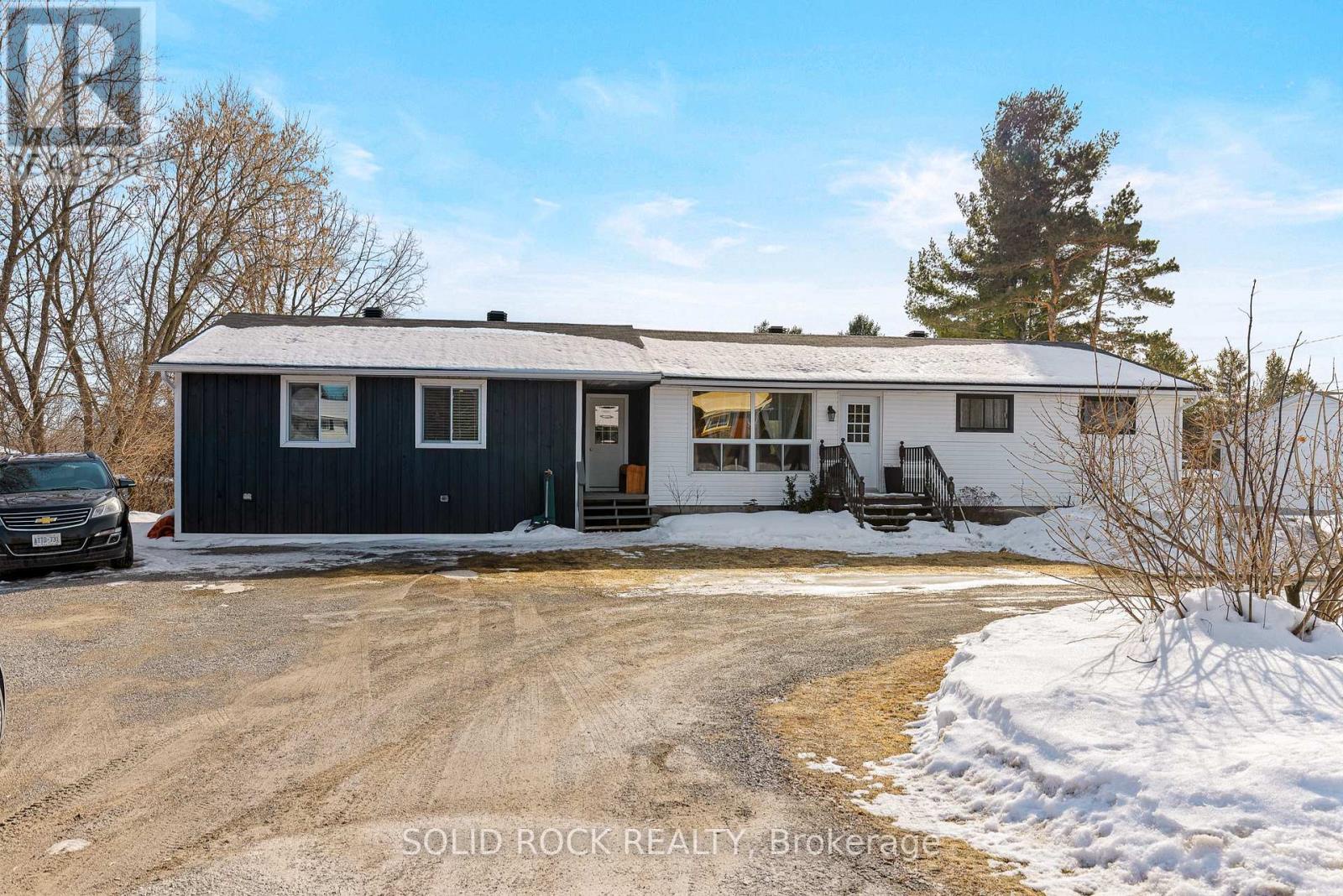 317 County Road 16 Road, Elizabethtown-kitley, Ontario