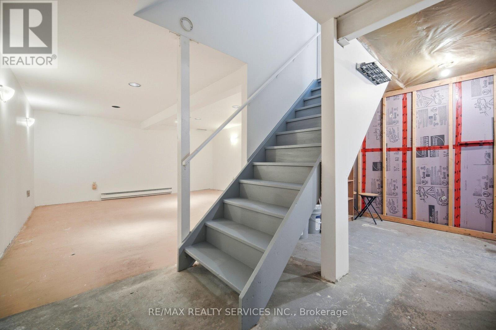 4 Huntington Court, Brampton (central Park), Ontario