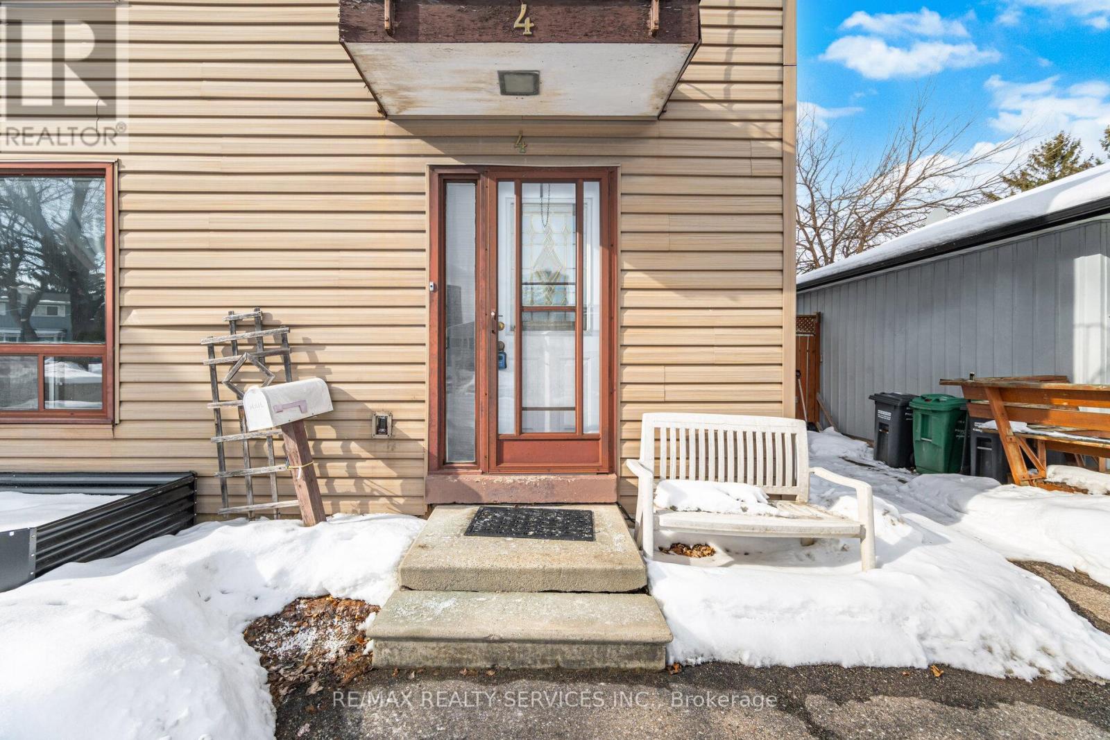 4 Huntington Court, Brampton (central Park), Ontario