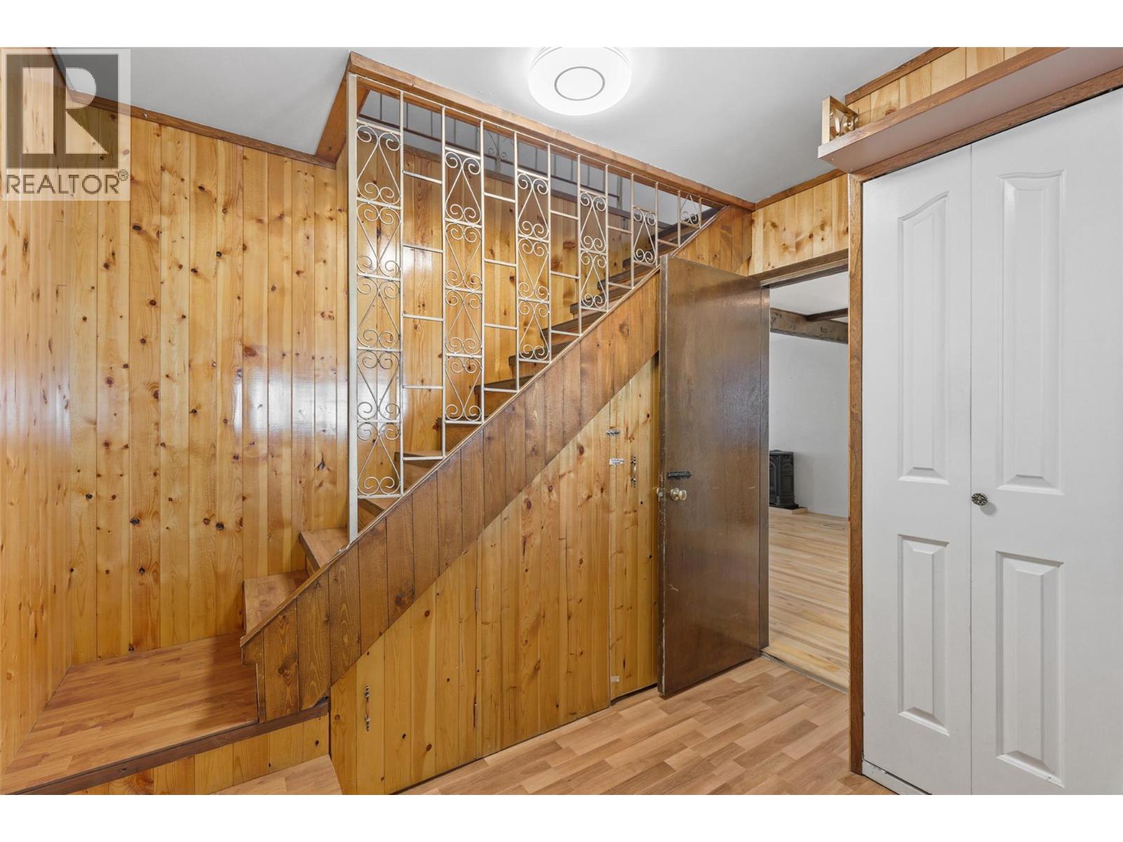 376 Alexander Avenue, Kamloops, British Columbia