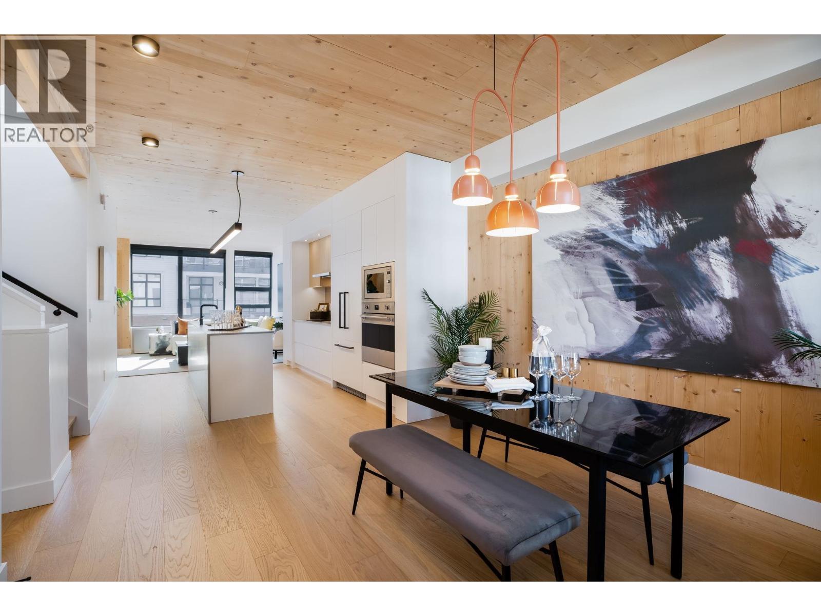 414 310 Salter Street, New Westminster, British Columbia