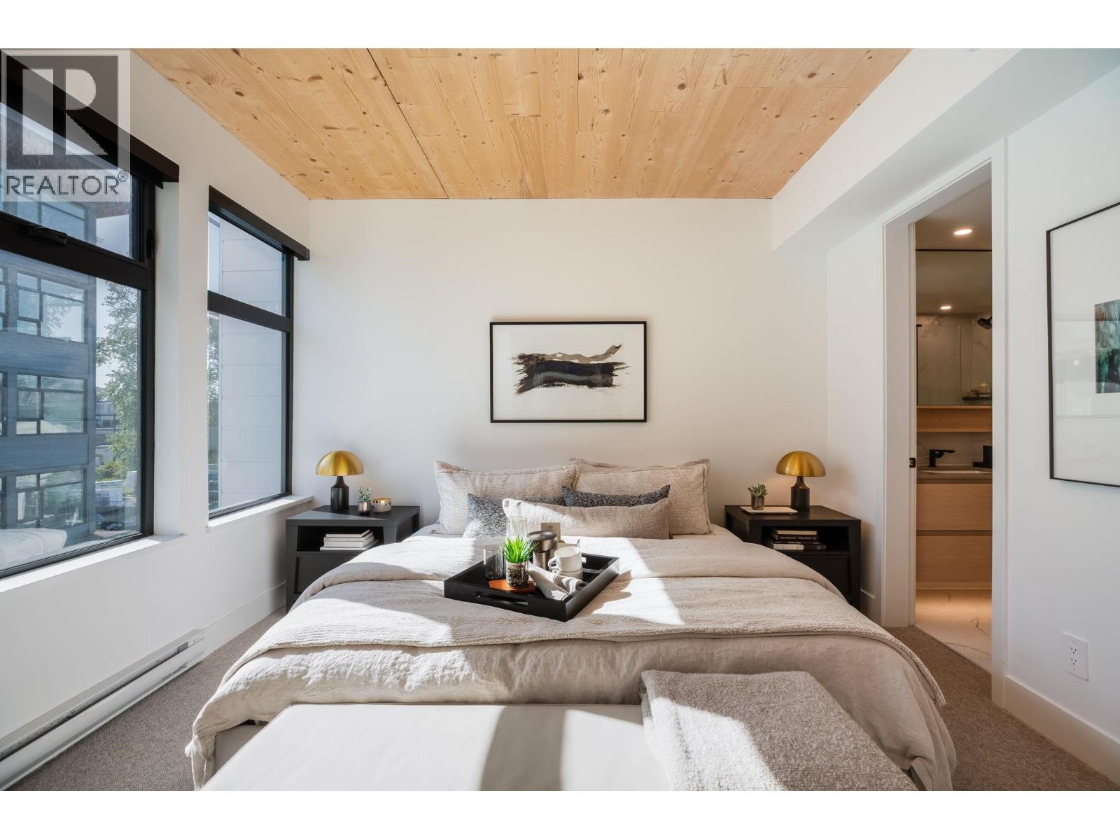 414 310 Salter Street, New Westminster, British Columbia