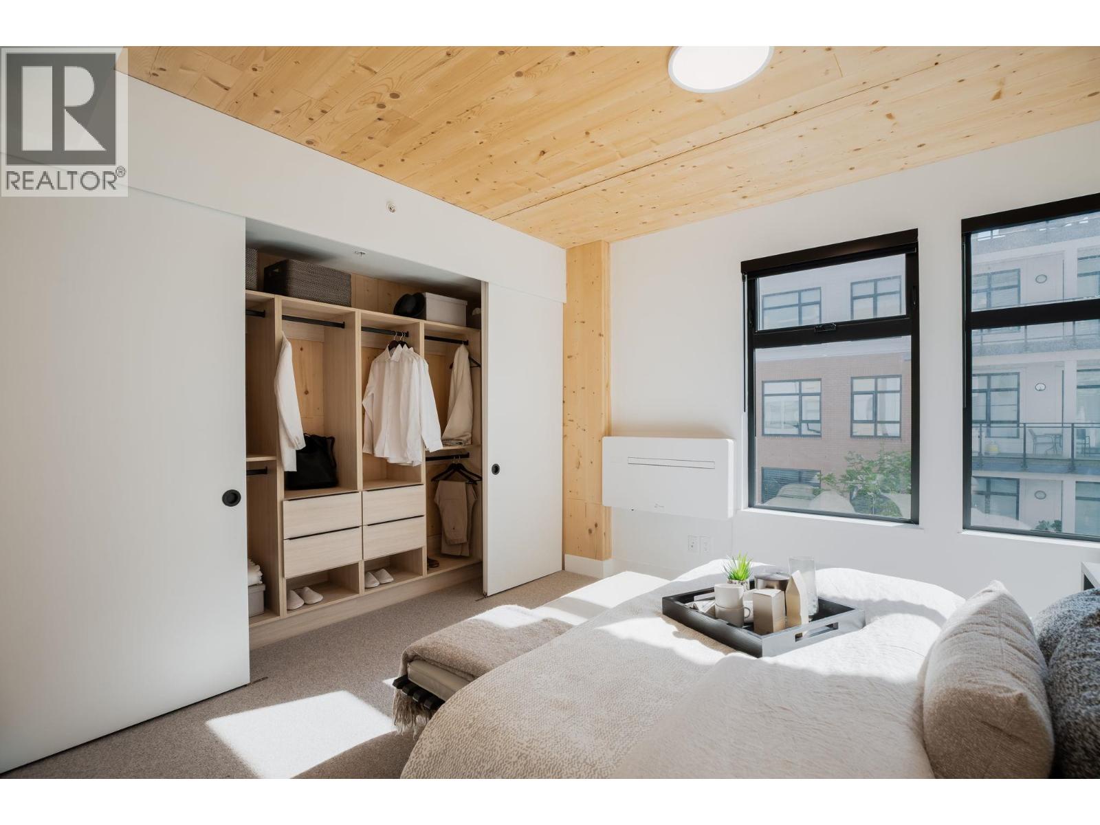 414 310 Salter Street, New Westminster, British Columbia