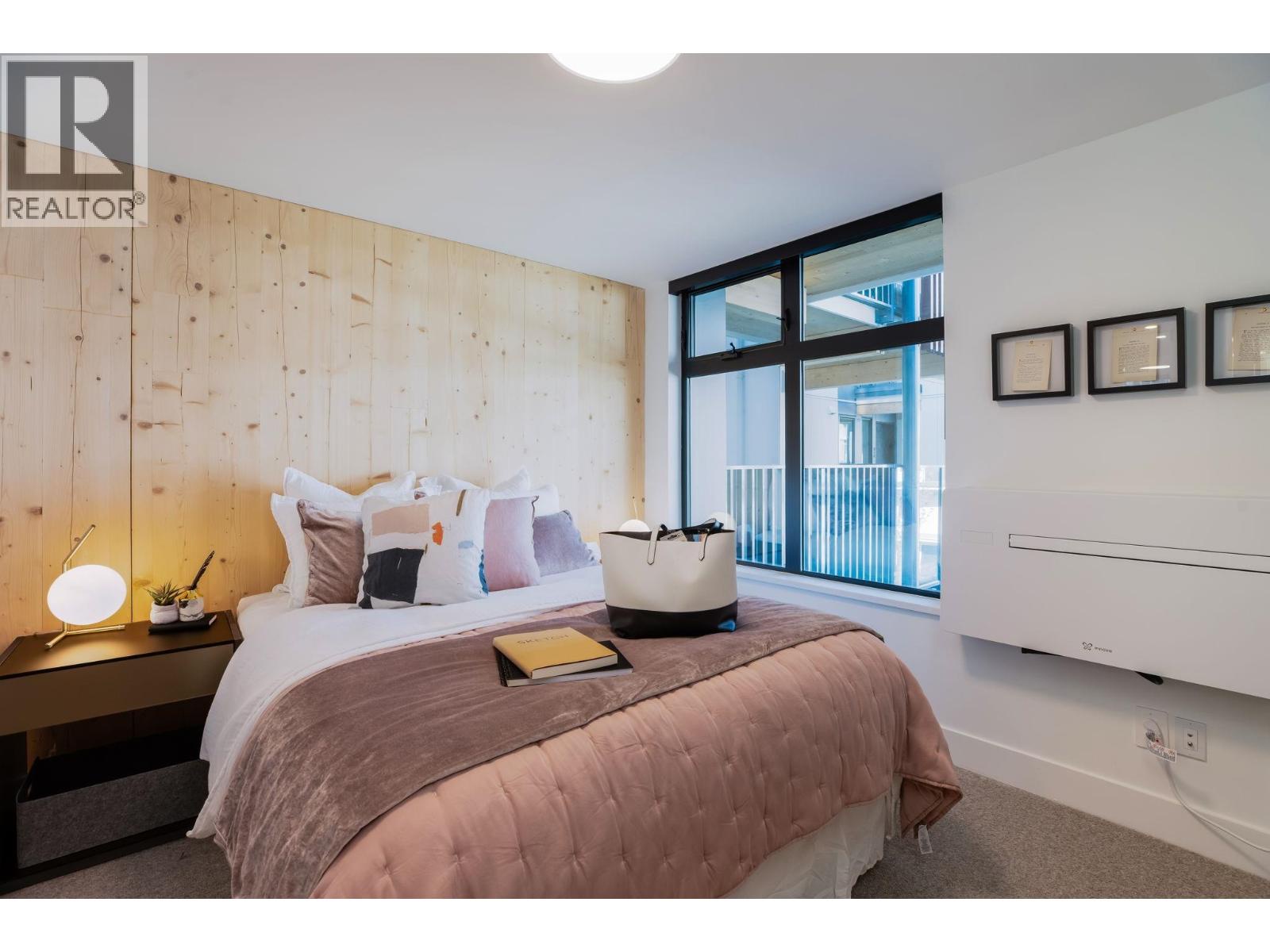 414 310 Salter Street, New Westminster, British Columbia