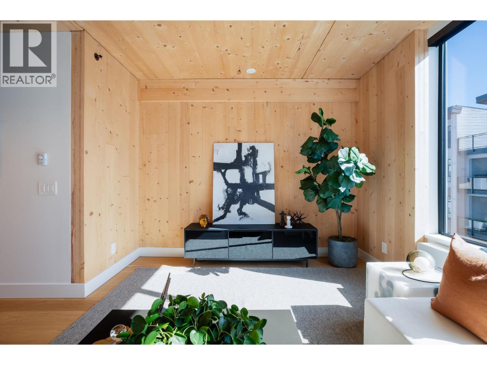 414 310 Salter Street, New Westminster, British Columbia