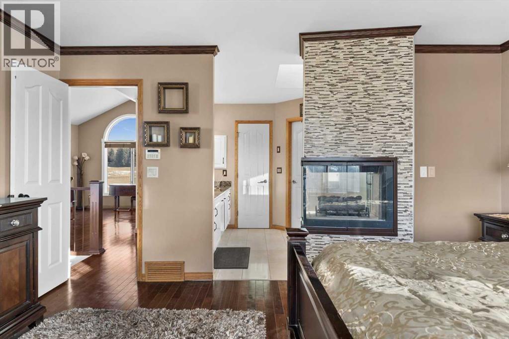 159 Rosewood Drive Sw, Rural Rocky View County, Alberta