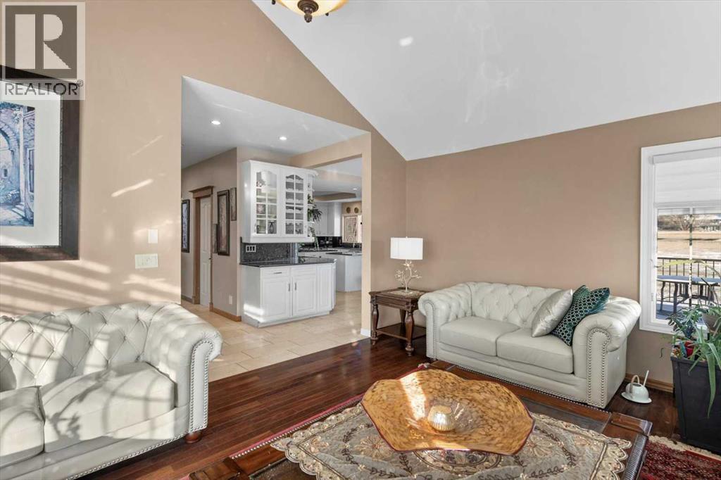 159 Rosewood Drive Sw, Rural Rocky View County, Alberta