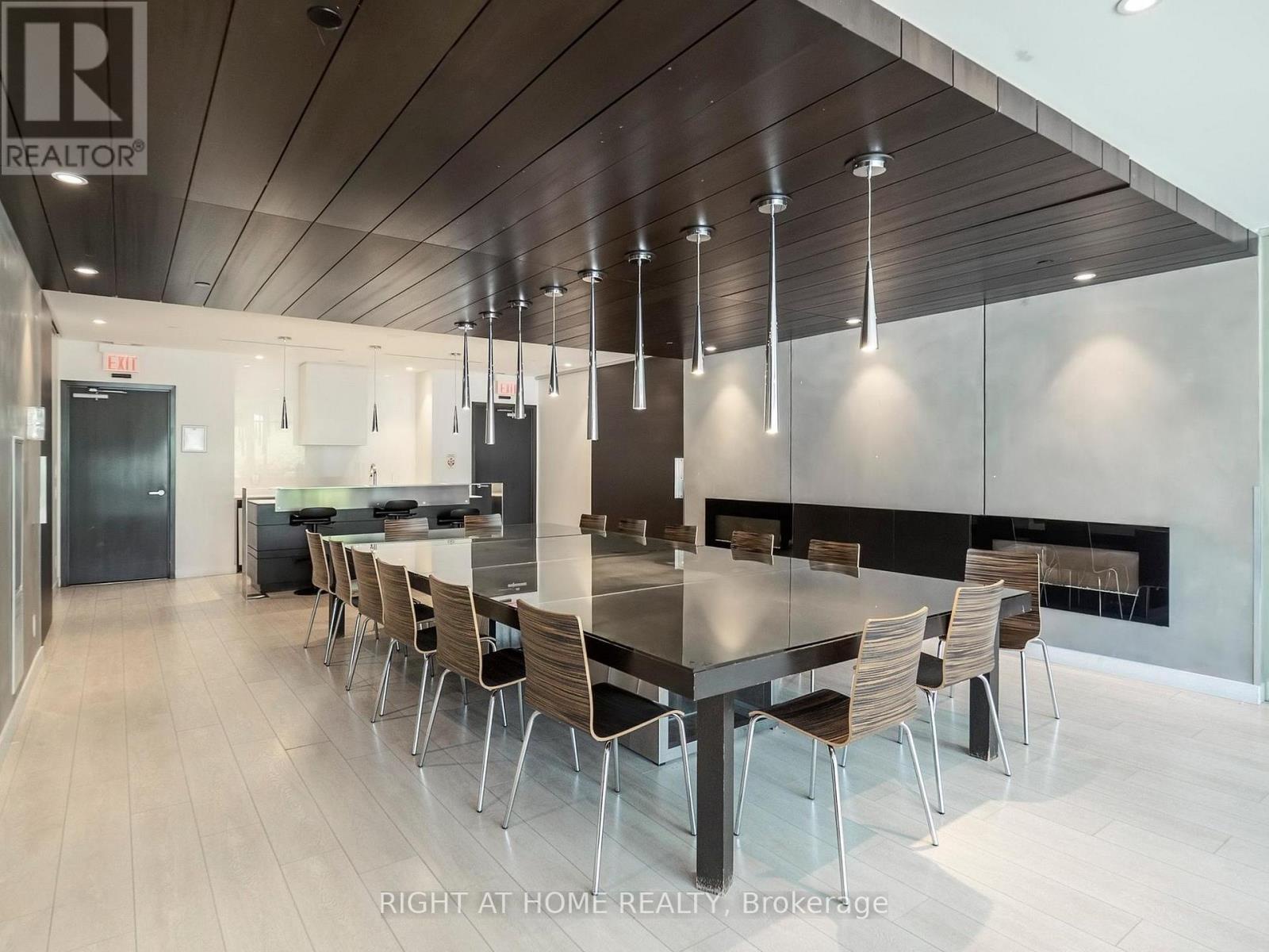 1407 - 55 Regent Park Boulevard, Toronto (regent Park), Ontario