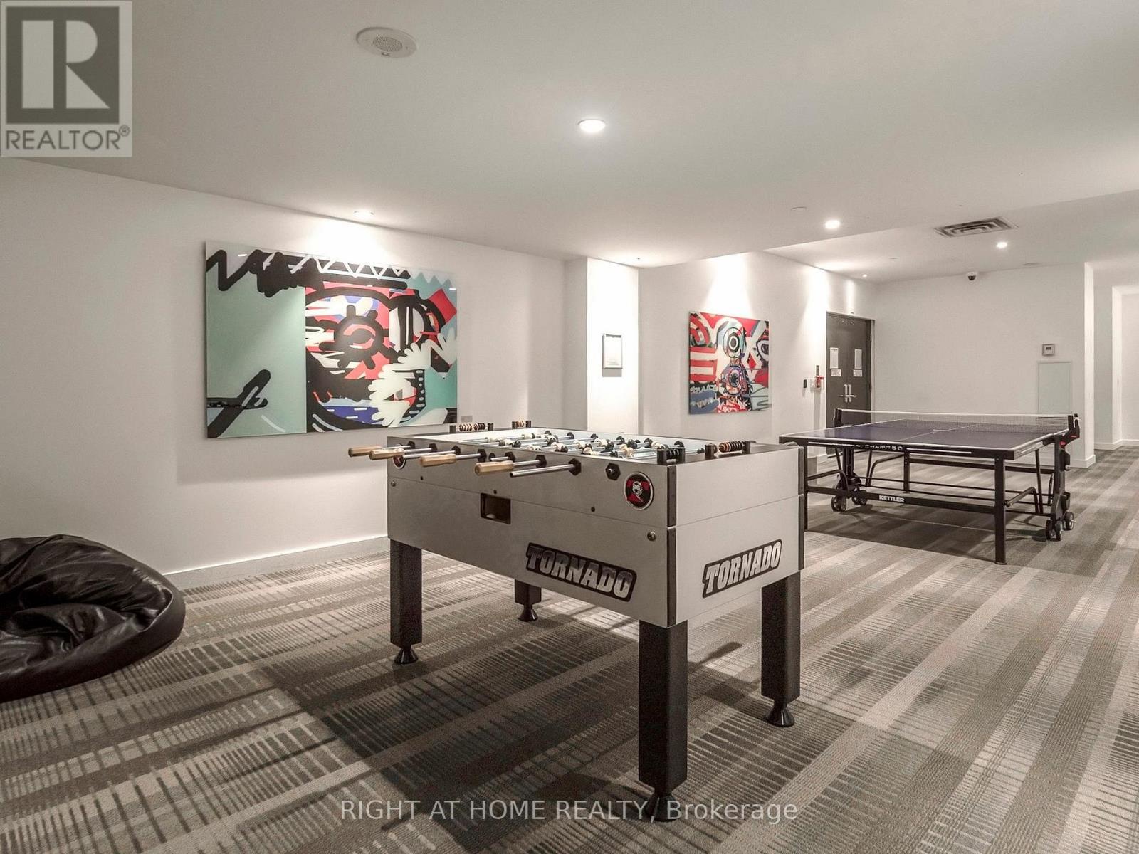 1407 - 55 Regent Park Boulevard, Toronto (regent Park), Ontario