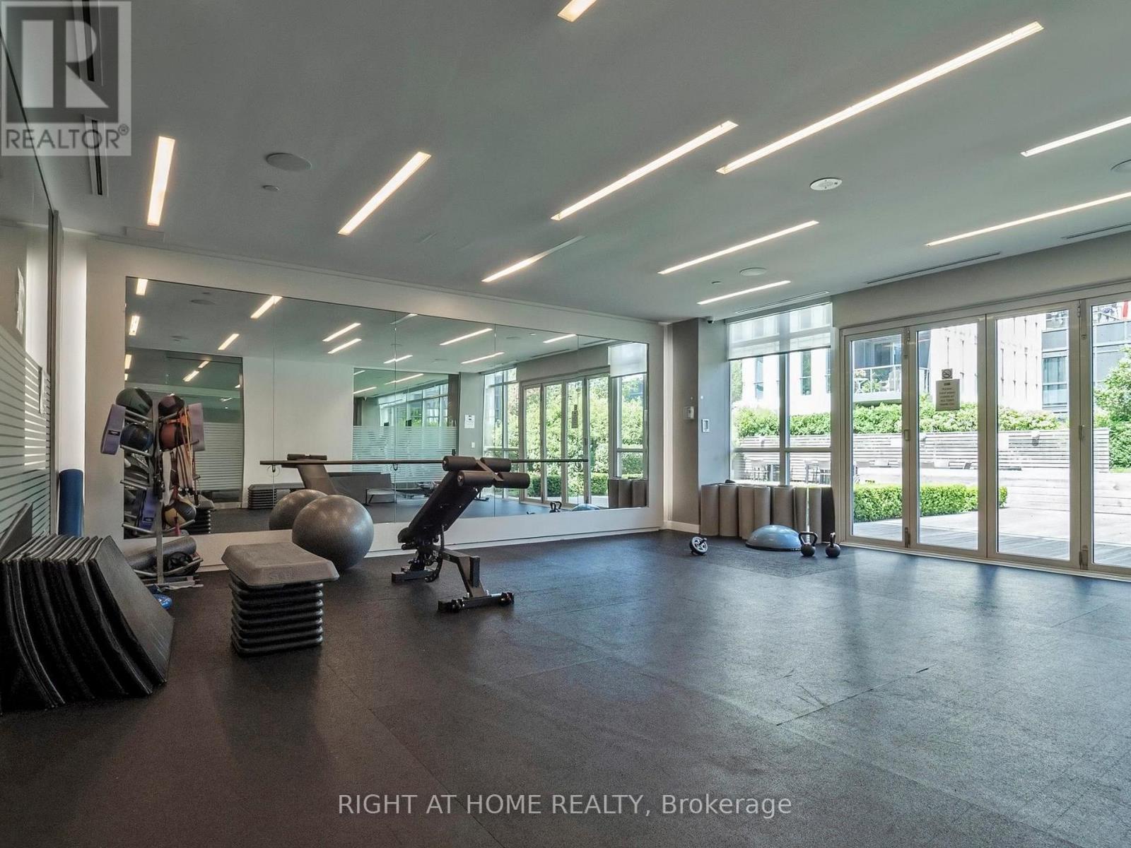 1407 - 55 Regent Park Boulevard, Toronto (regent Park), Ontario