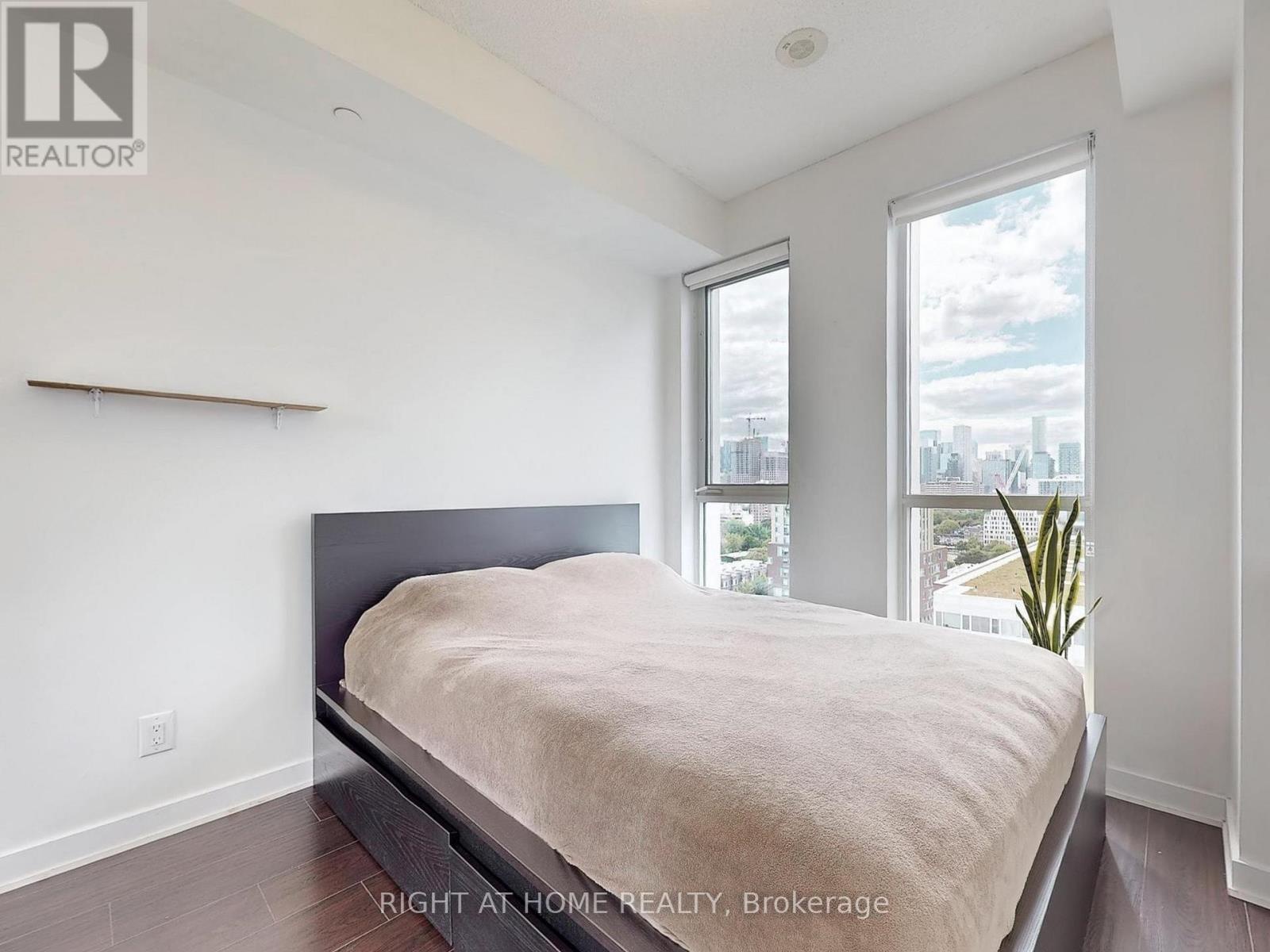 1407 - 55 Regent Park Boulevard, Toronto (regent Park), Ontario