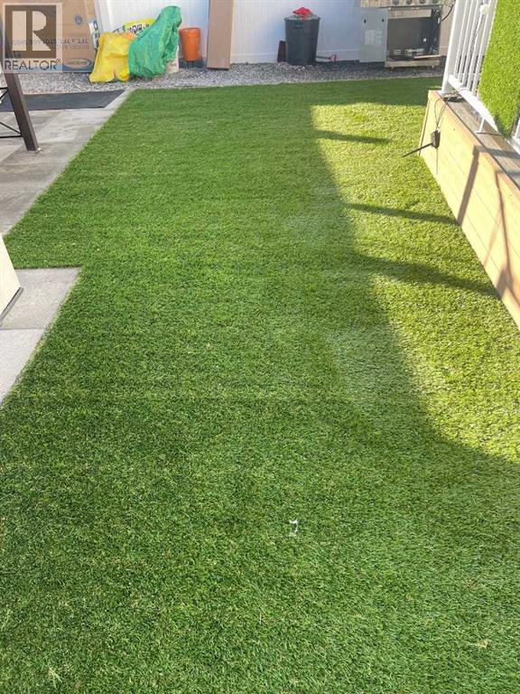 93 Memorial Parkway, Rural Red Deer County, Alberta