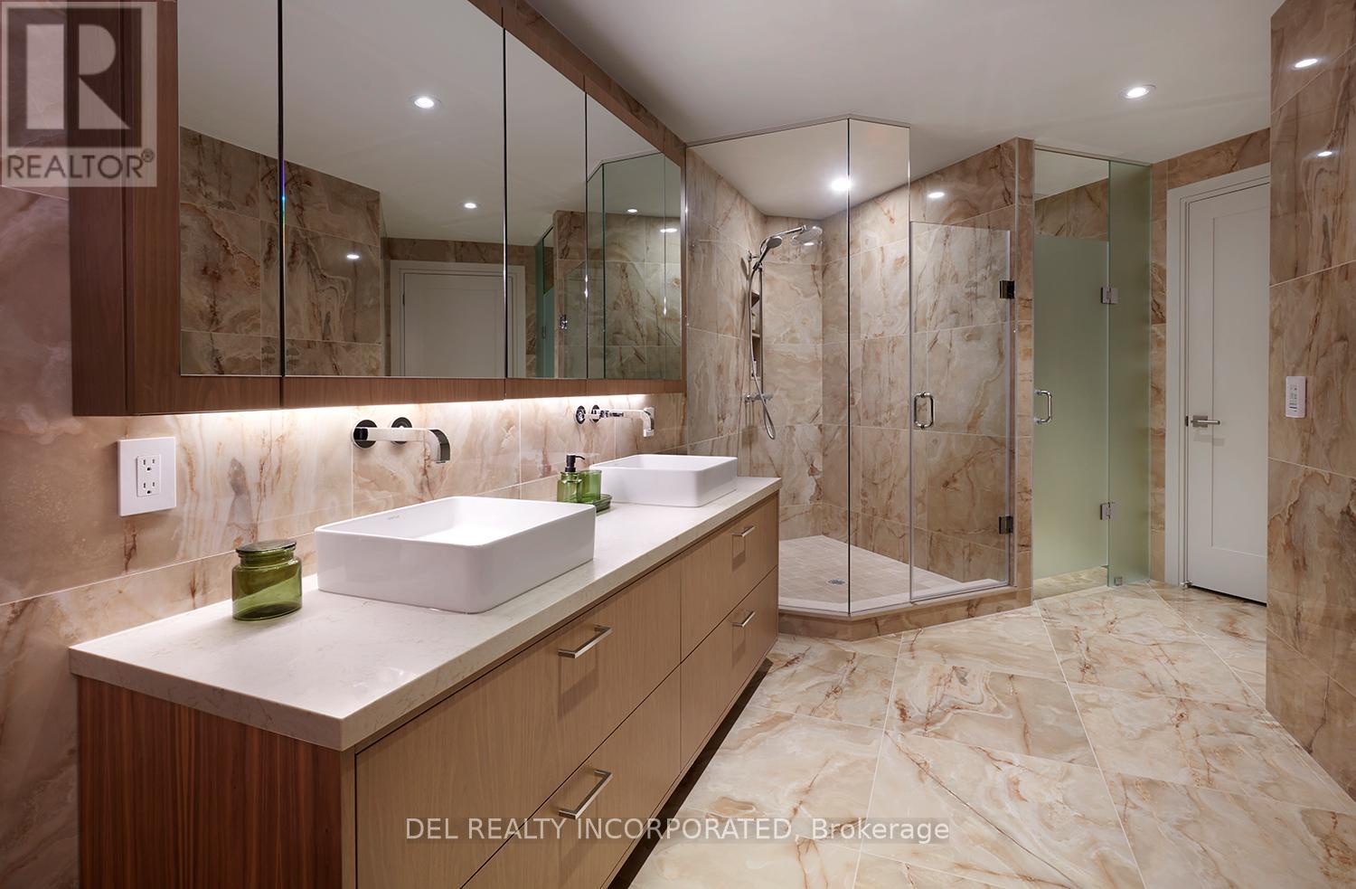 815 - 155 Merchants' Wharf, Toronto (waterfront Communities), Ontario