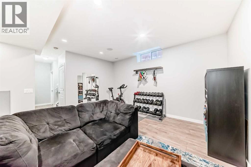 237 Ravensmoor Link Se, Airdrie, Alberta