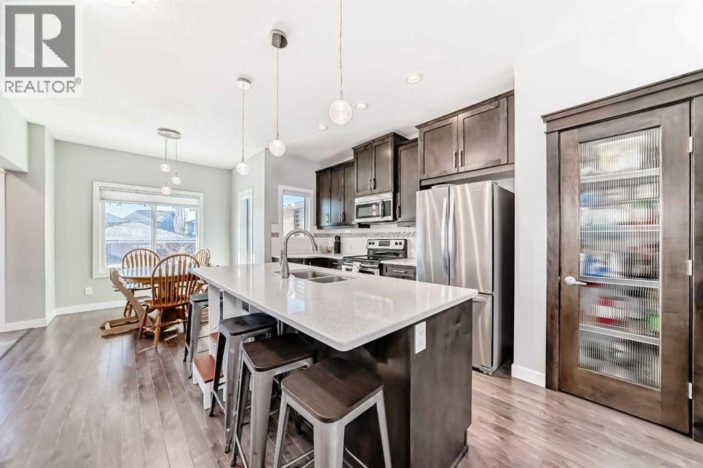 237 Ravensmoor Link Se, Airdrie, Alberta