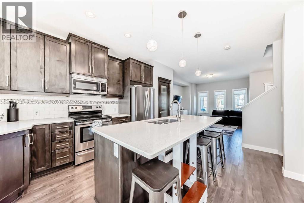 237 Ravensmoor Link Se, Airdrie, Alberta