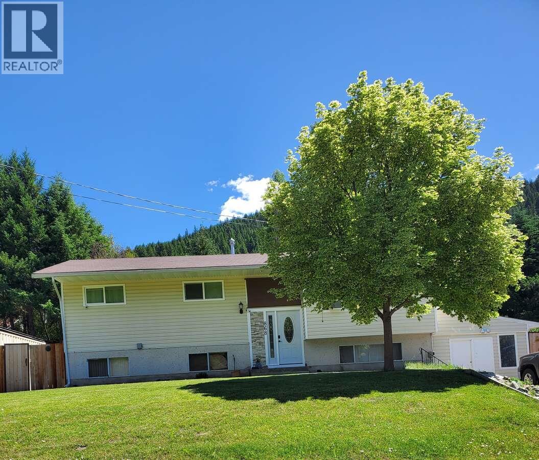 868 North Kimberley Avenue, Greenwood, British Columbia