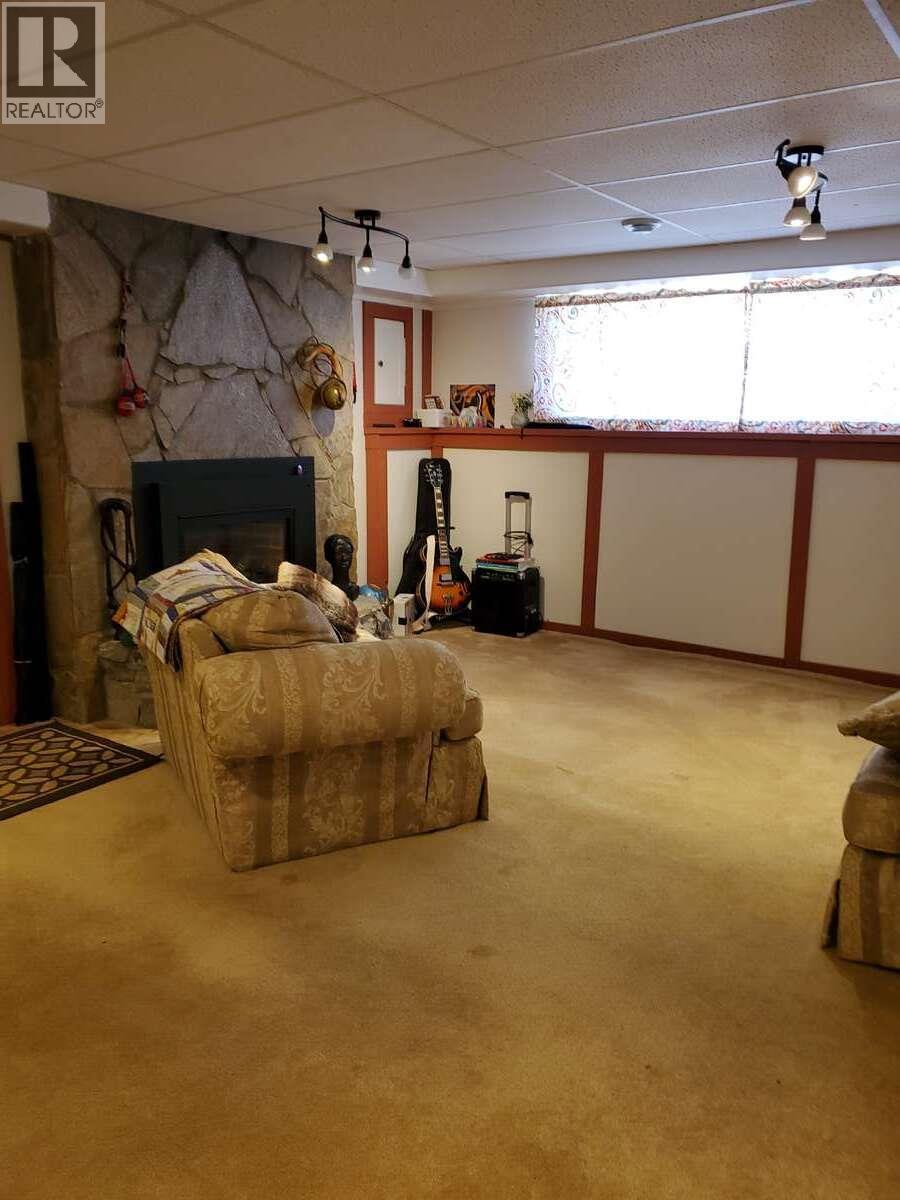 868 North Kimberley Avenue, Greenwood, British Columbia