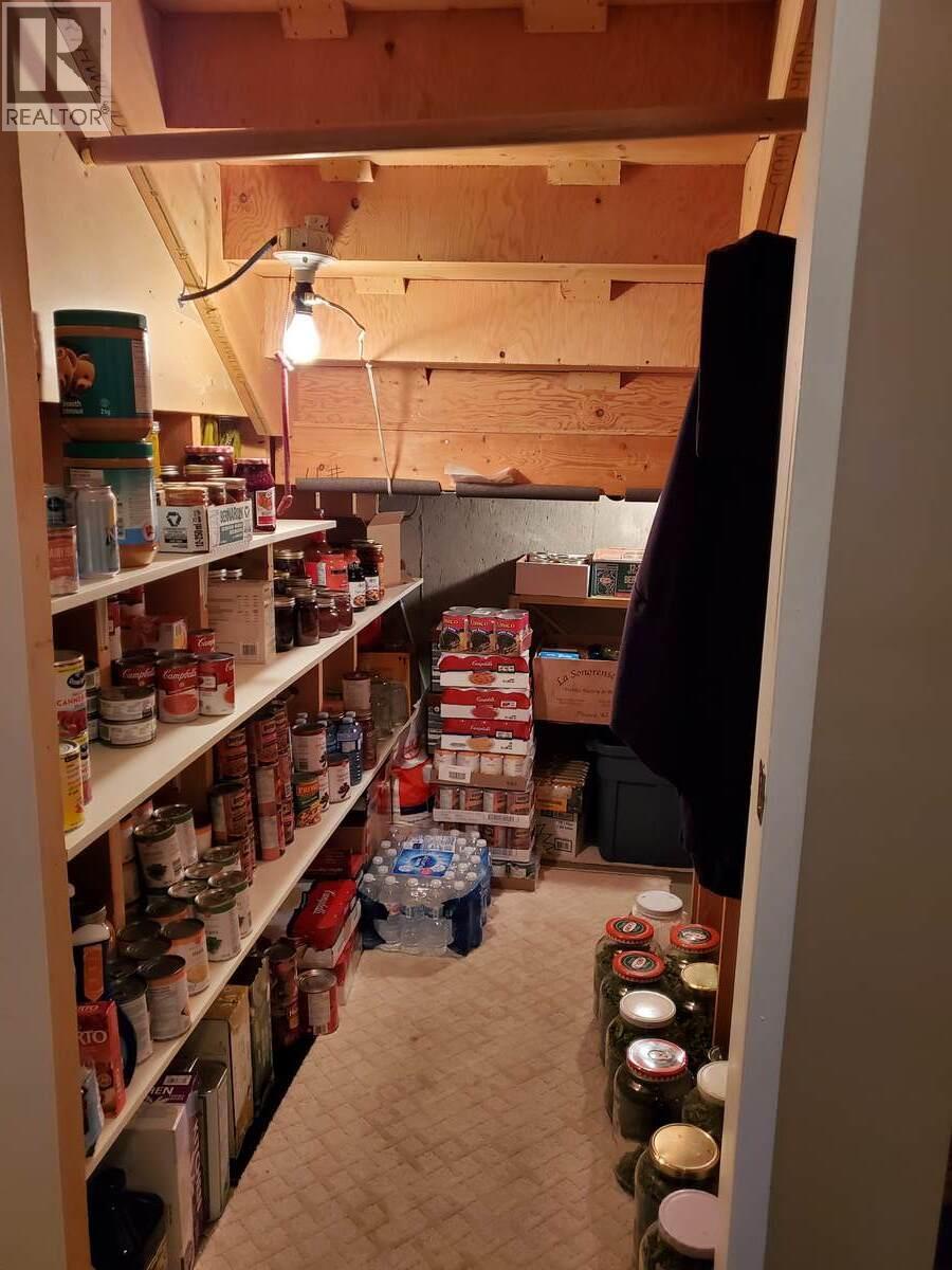 868 North Kimberley Avenue, Greenwood, British Columbia