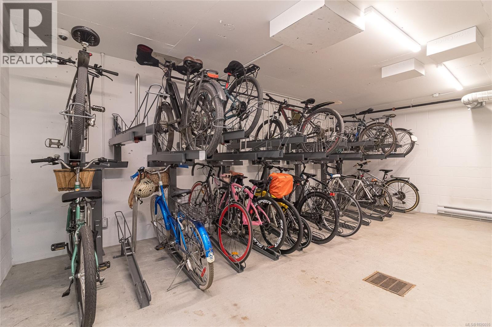 616 1115 Johnson St, Victoria, British Columbia