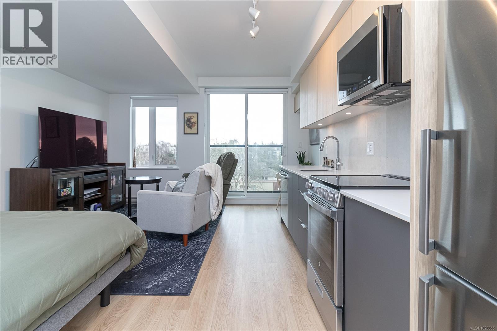 616 1115 Johnson St, Victoria, British Columbia