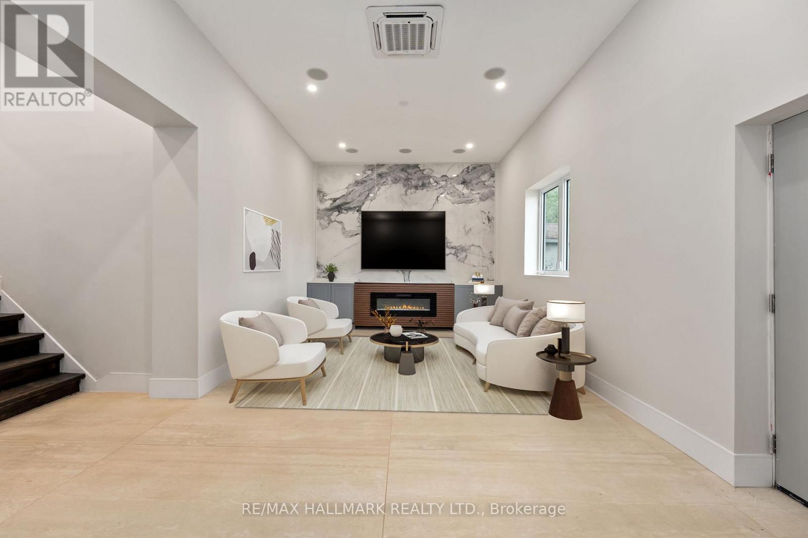 21 King High Avenue, Toronto (clanton Park), Ontario