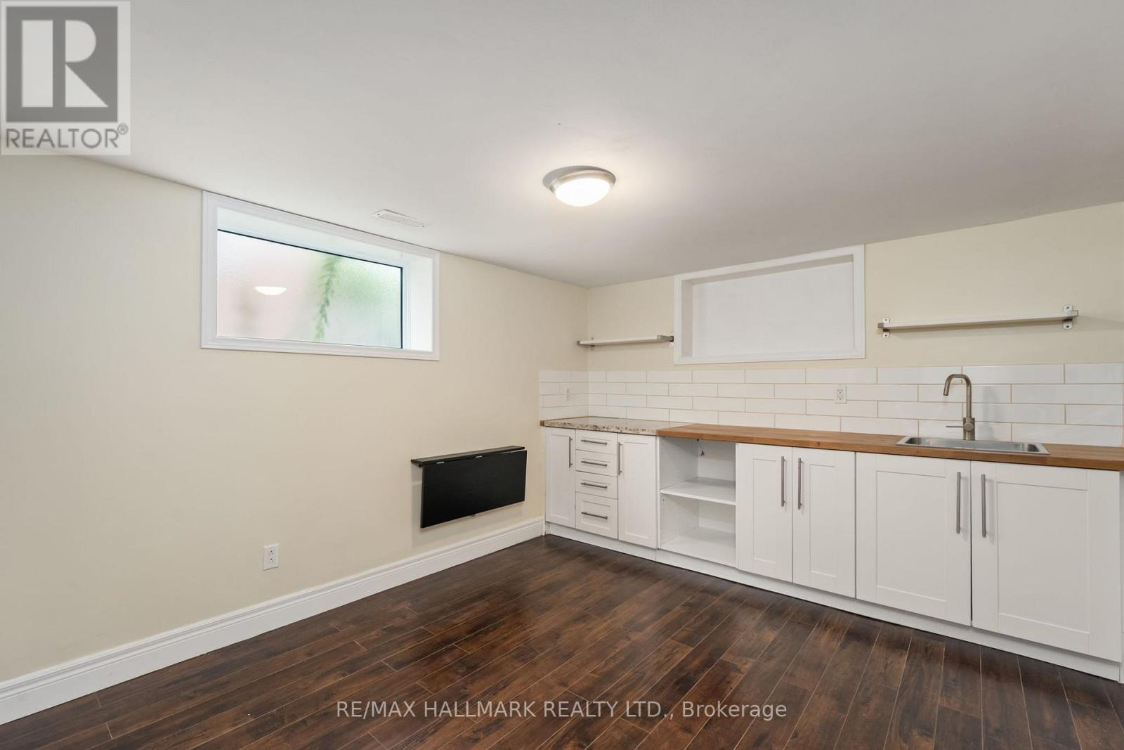 21 King High Avenue, Toronto (clanton Park), Ontario