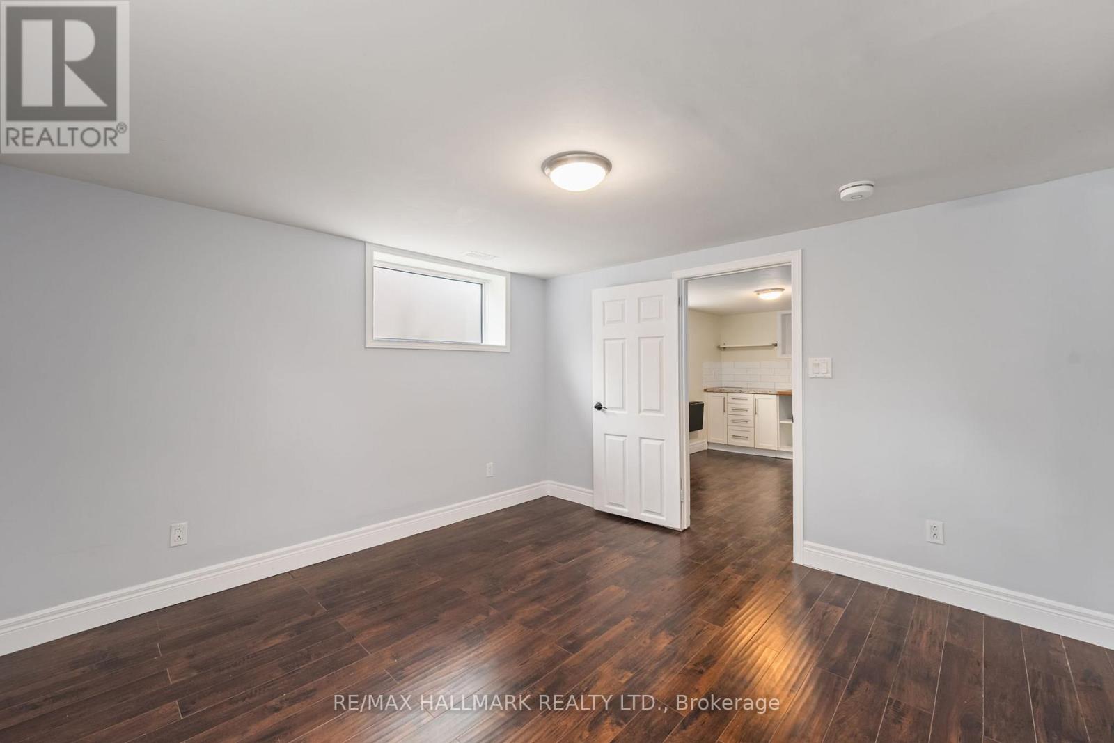 21 King High Avenue, Toronto (clanton Park), Ontario