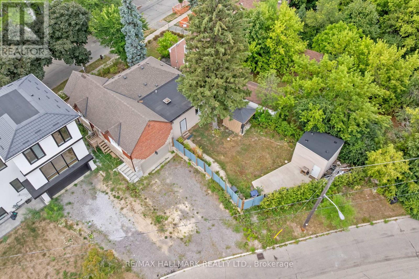 21 King High Avenue, Toronto (clanton Park), Ontario