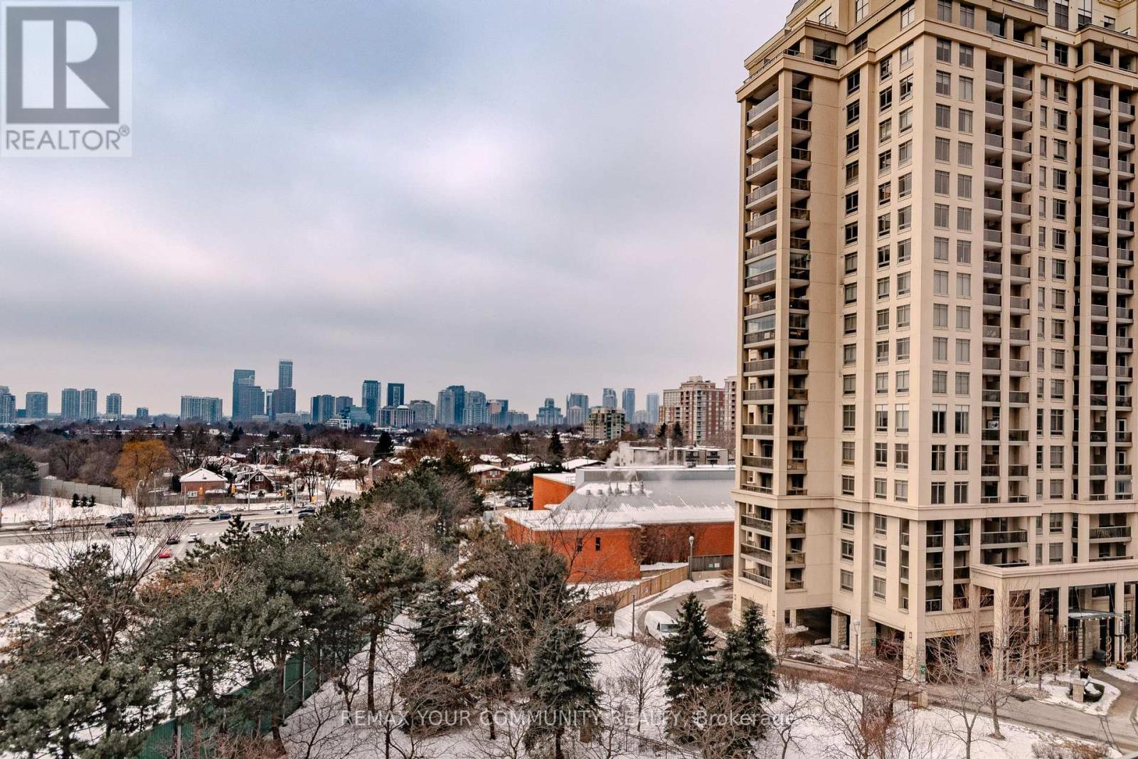 813 - 17 Barberry Place, Toronto (bayview Village), Ontario