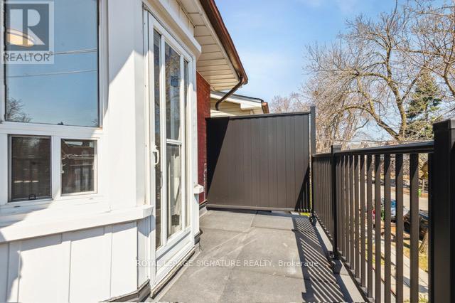 176 Gillard Avenue, Toronto (greenwood-coxwell), Ontario