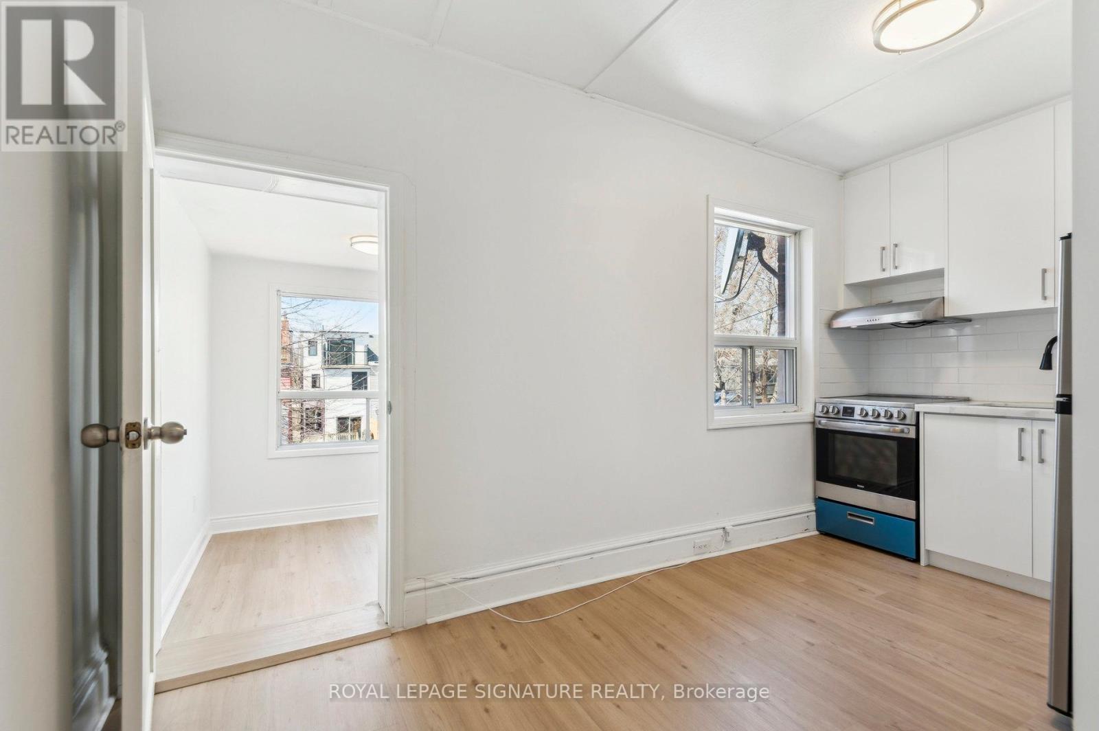 176 Gillard Avenue, Toronto (greenwood-coxwell), Ontario