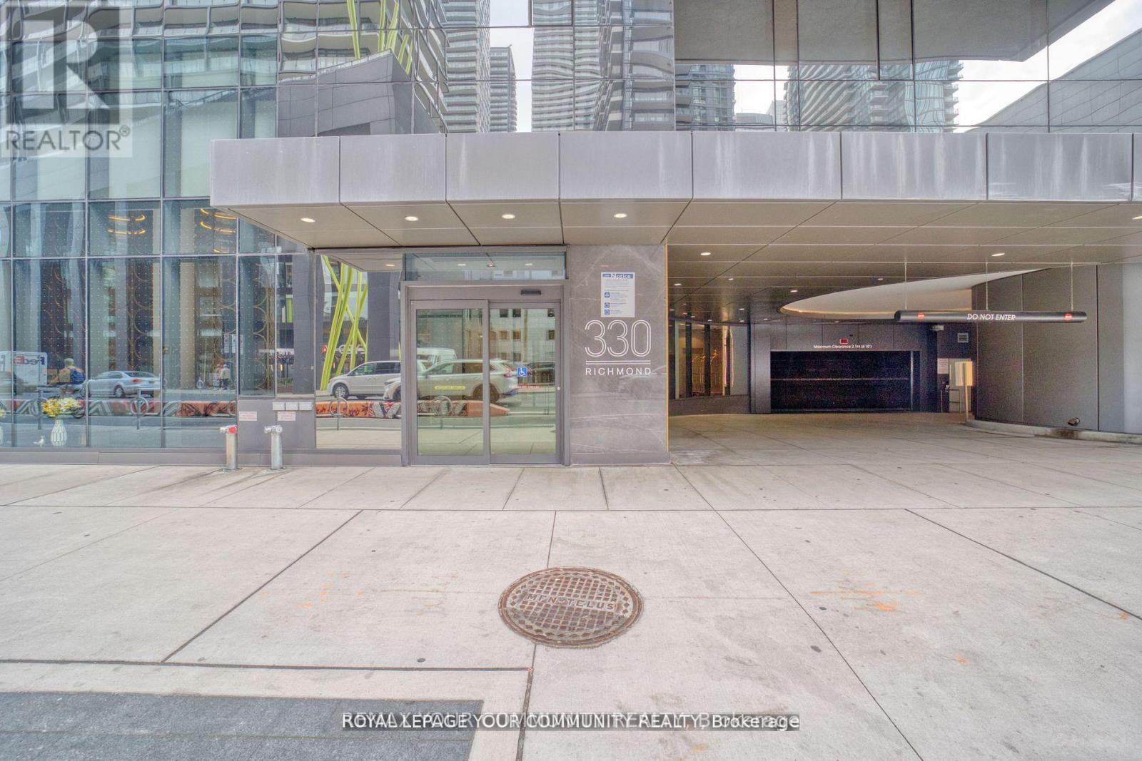 1711 - 330 Richmond Street W, Toronto (waterfront Communities), Ontario