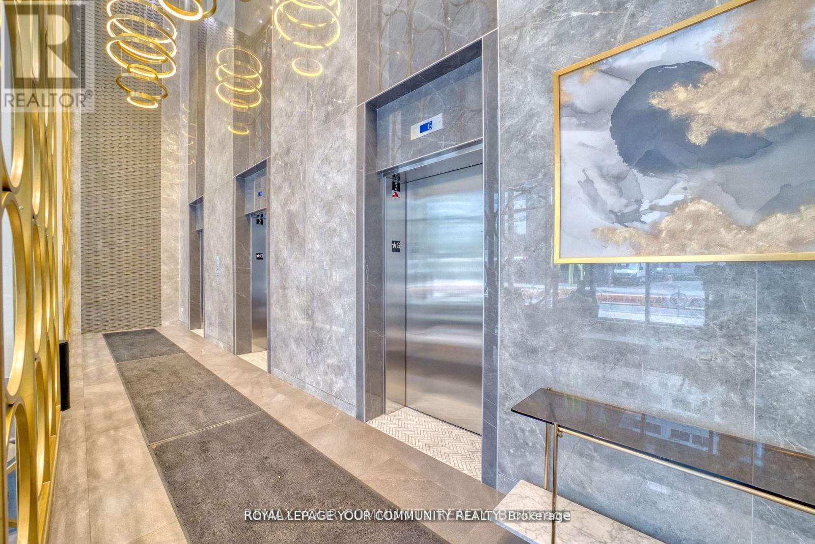 1711 - 330 Richmond Street W, Toronto (waterfront Communities), Ontario