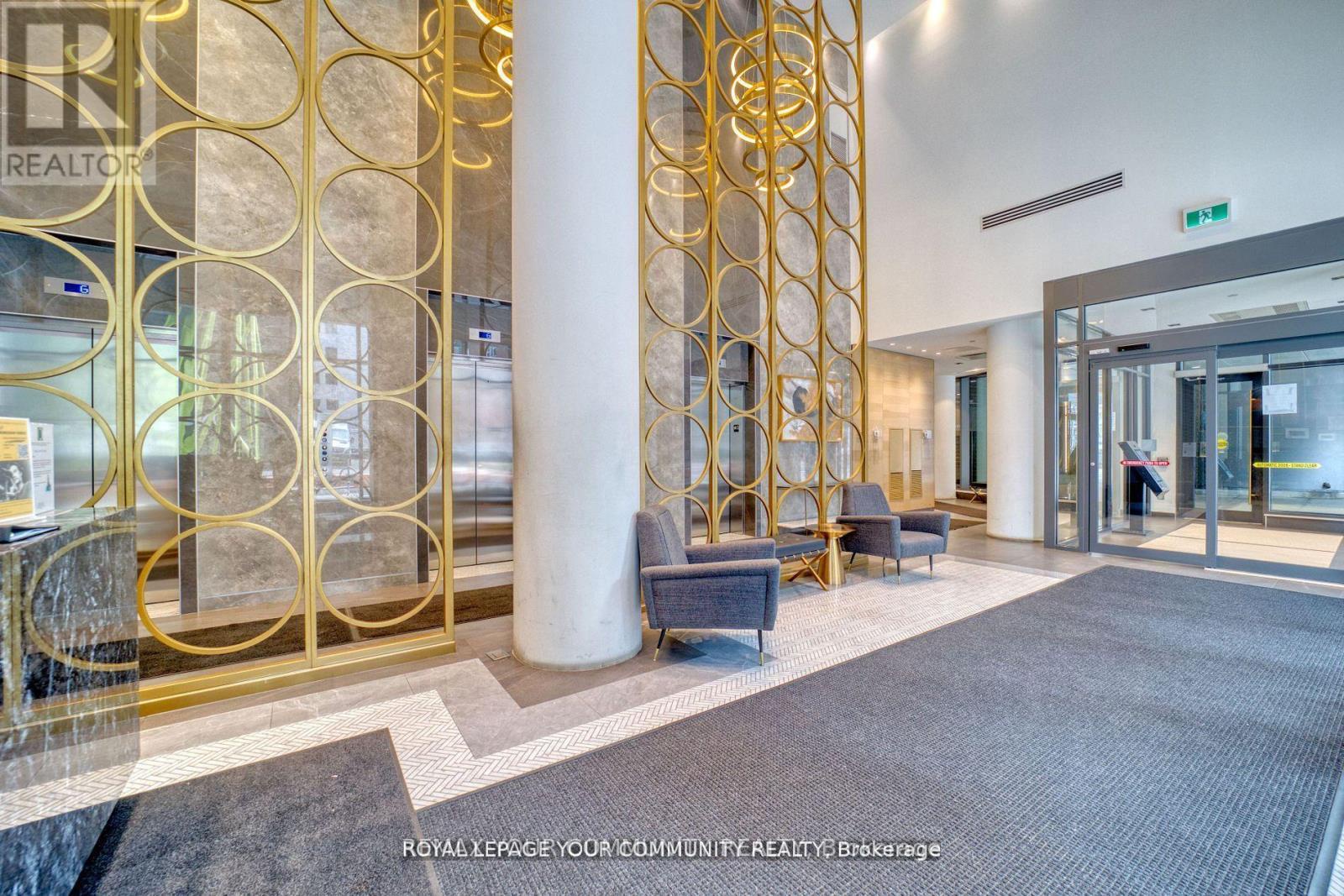 1711 - 330 Richmond Street W, Toronto (waterfront Communities), Ontario