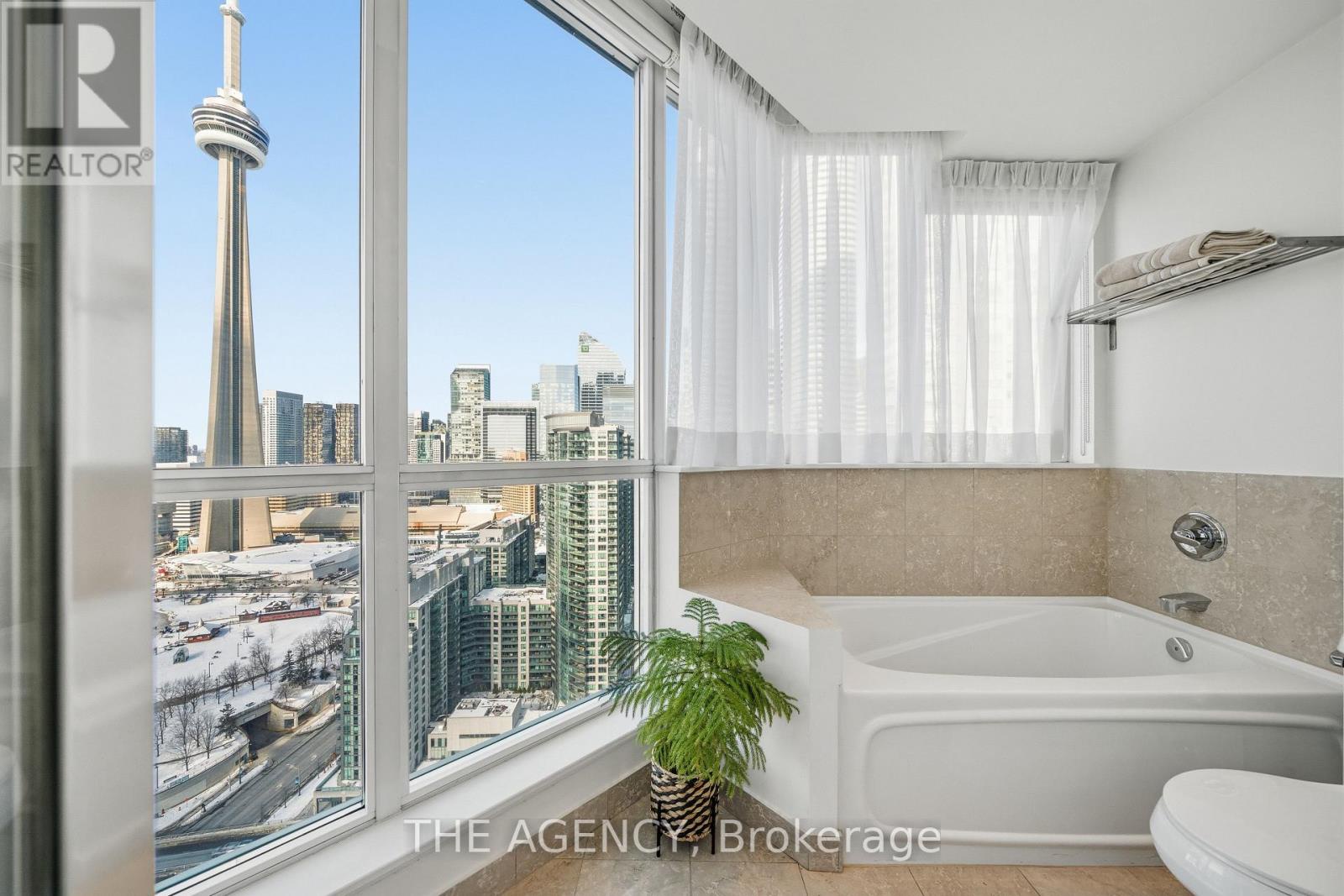 3311 - 208 Queens Quay Sw, Toronto (waterfront Communities), Ontario