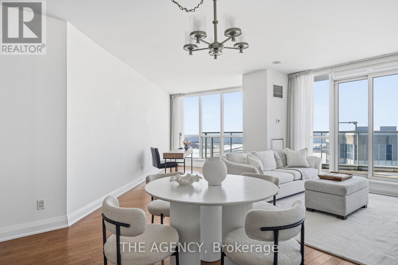 3311 - 208 Queens Quay Sw, Toronto (waterfront Communities), Ontario