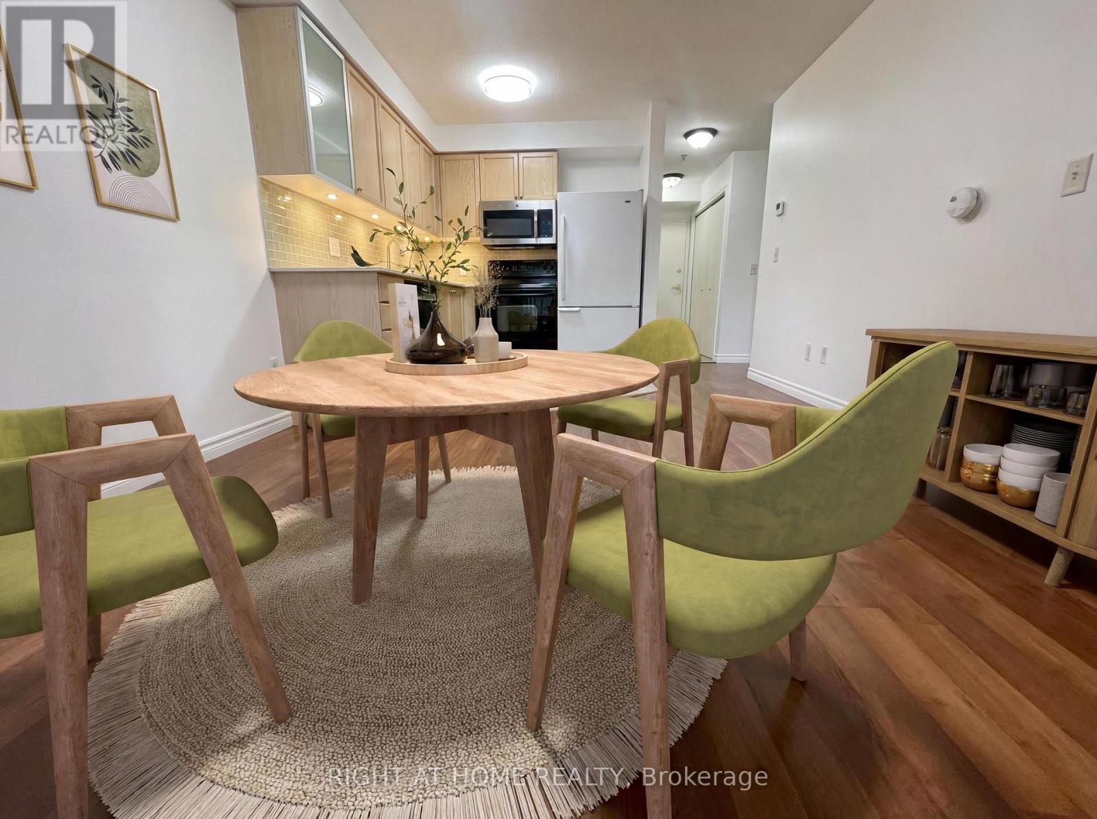 128 - 684 Warden Avenue, Toronto (clairlea-birchmount), Ontario