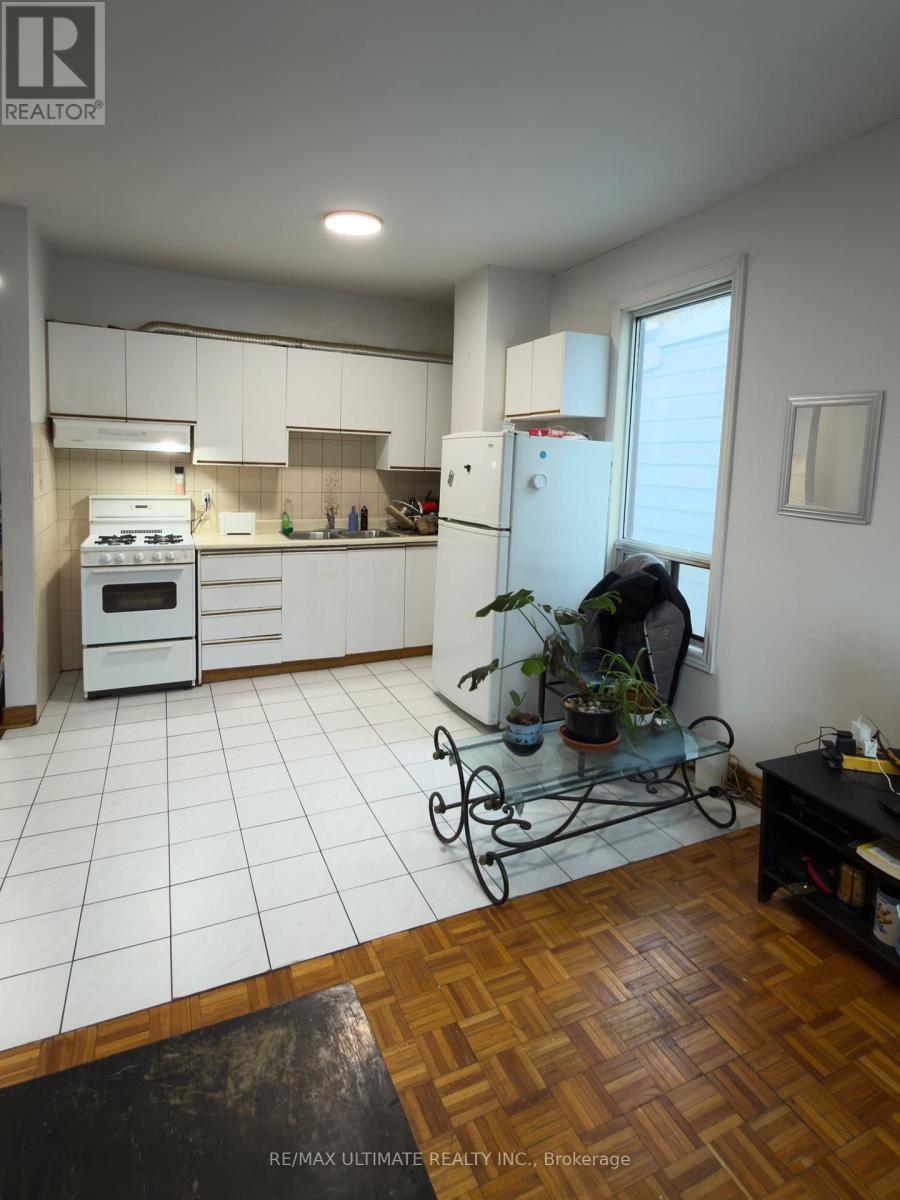 33 Shannon Street, Toronto (trinity-bellwoods), Ontario