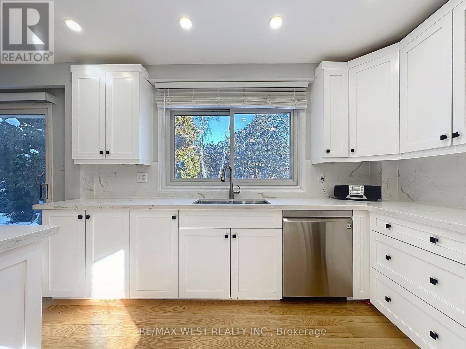 20 Foxwood Grove, Toronto (l'amoreaux), Ontario