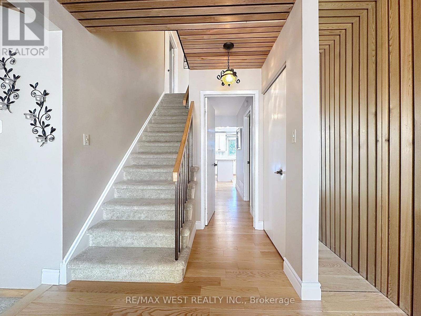 20 Foxwood Grove, Toronto (l'amoreaux), Ontario