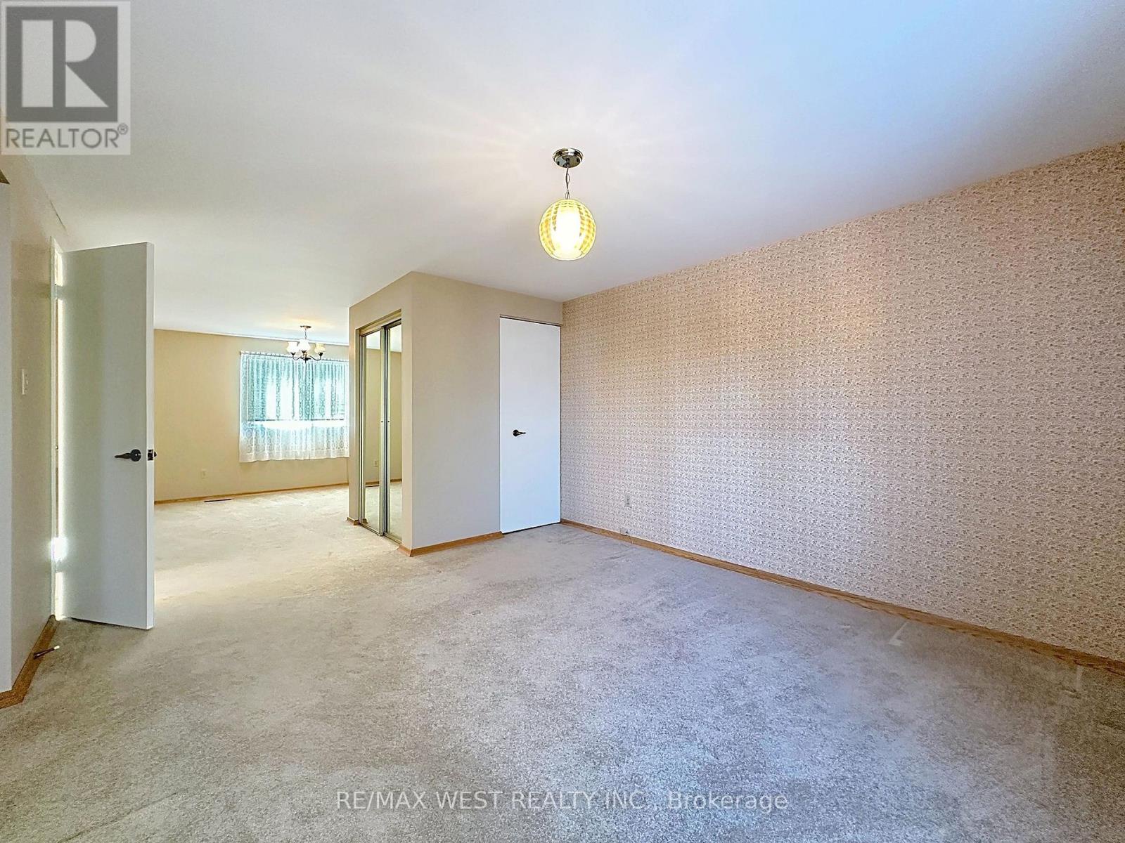 20 Foxwood Grove, Toronto (l'amoreaux), Ontario