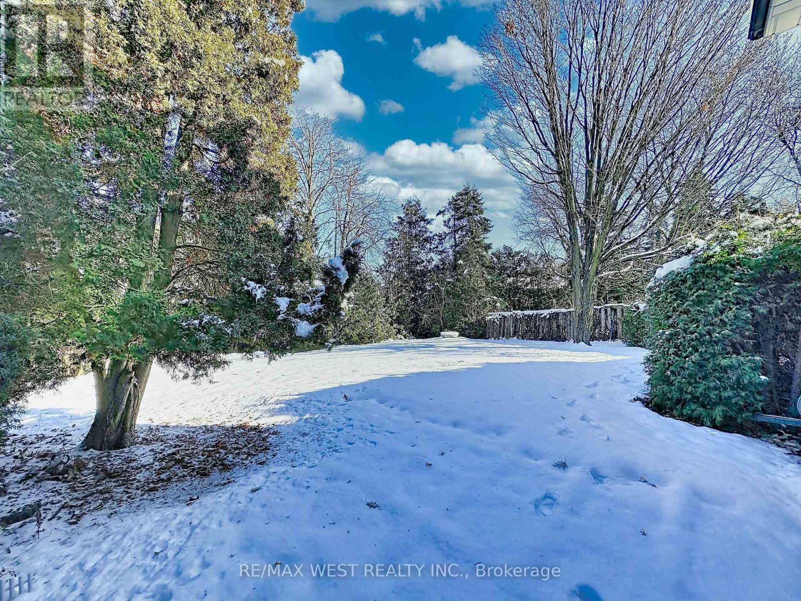 20 Foxwood Grove, Toronto (l'amoreaux), Ontario