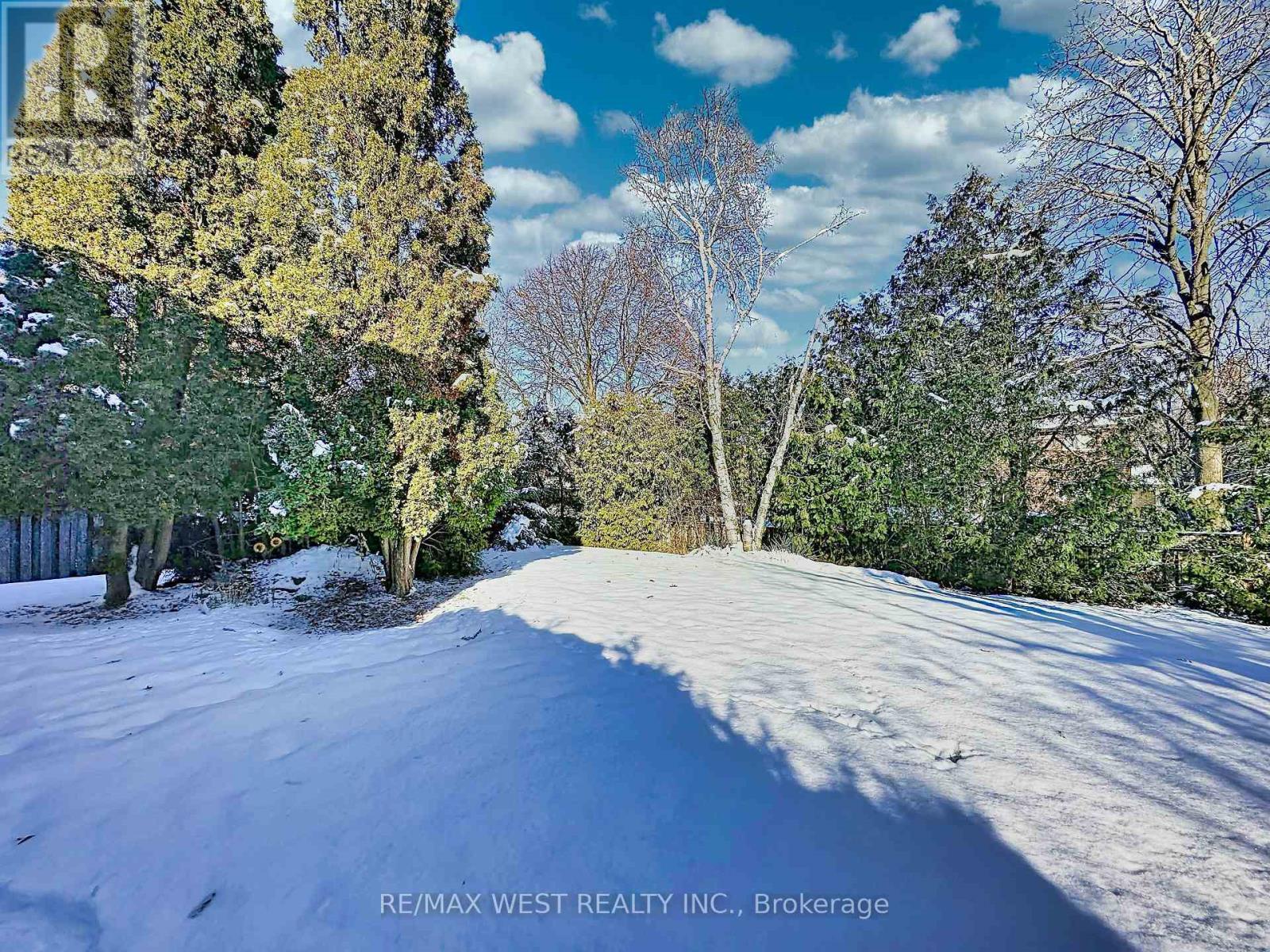 20 Foxwood Grove, Toronto (l'amoreaux), Ontario