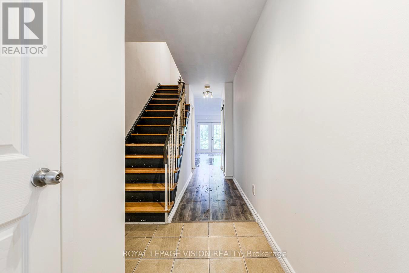 8 - 301 Washburn Way, Toronto (malvern), Ontario