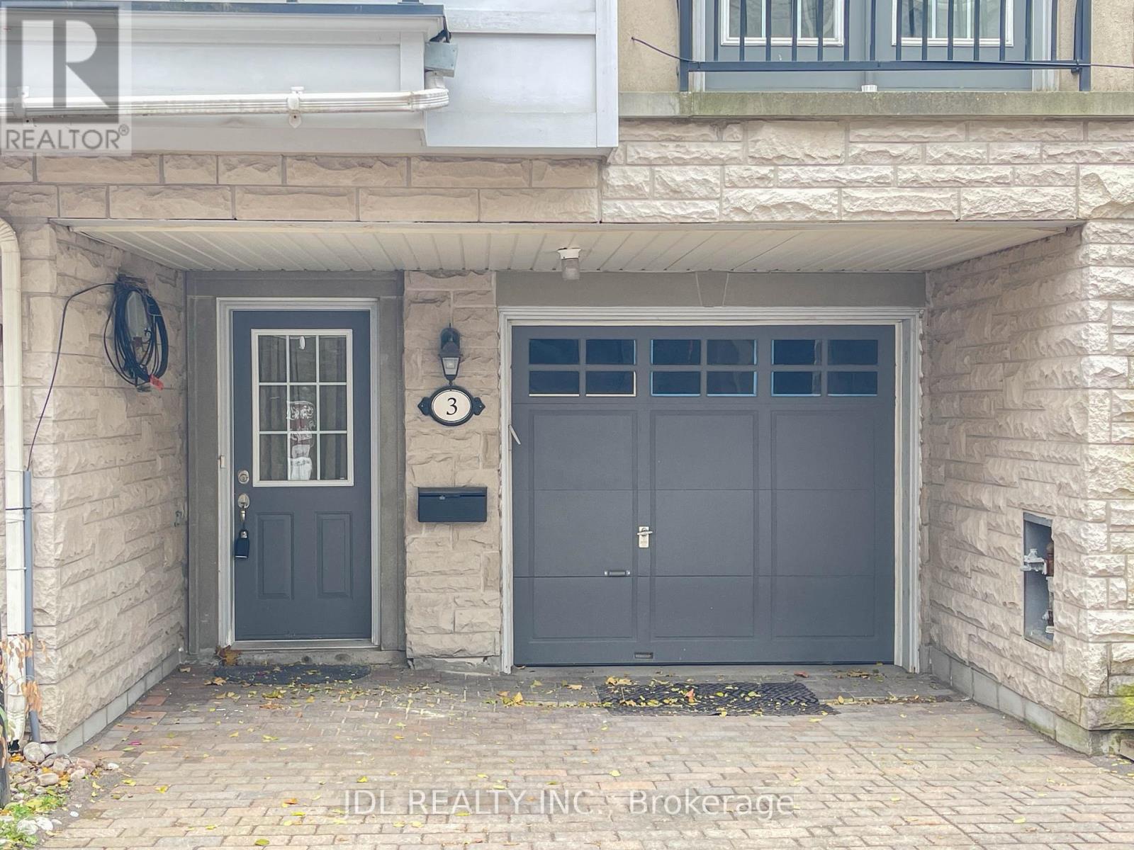 3 Garvin Mews, Toronto (willowdale East), Ontario