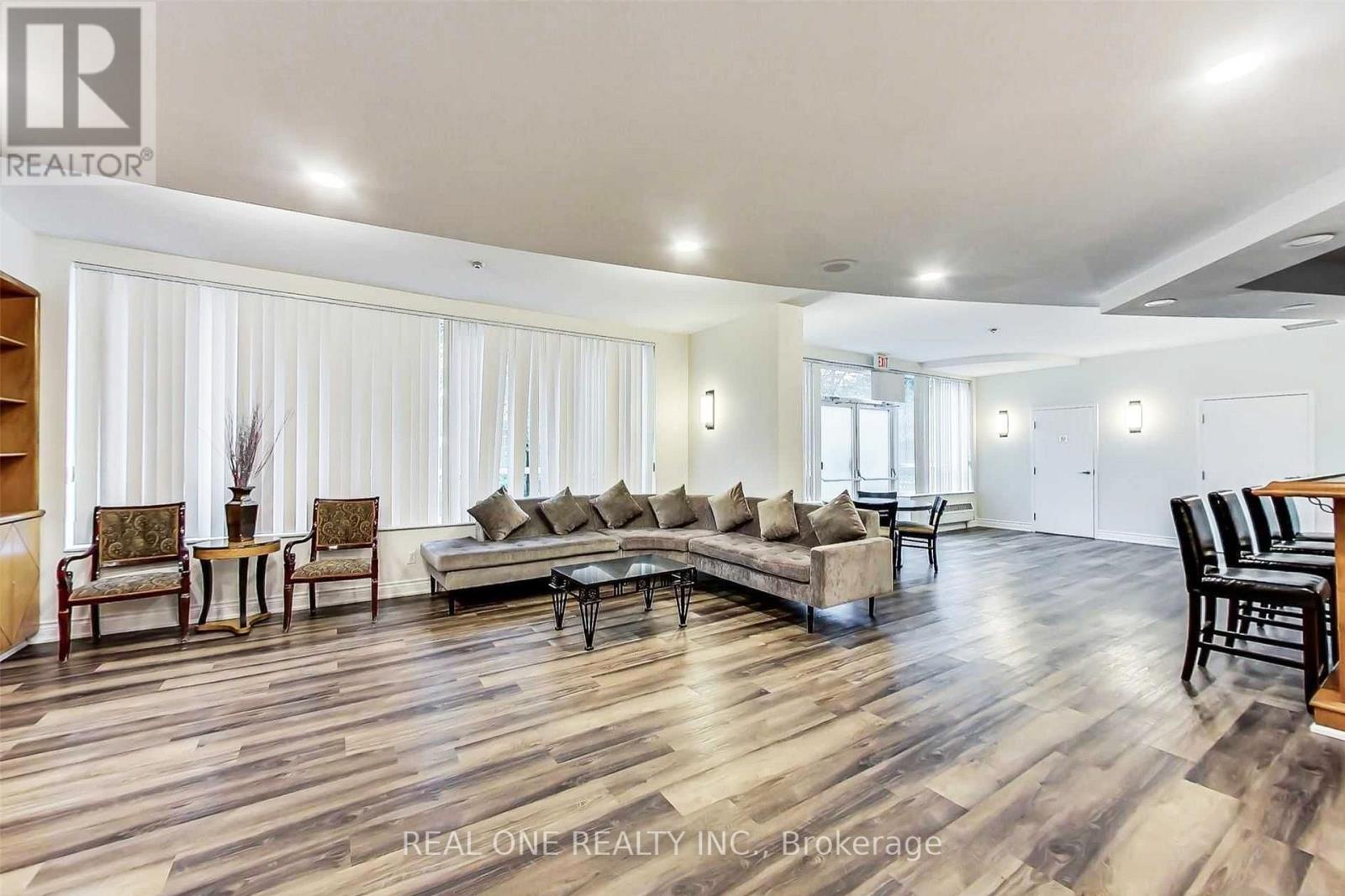 1503 - 238 Doris Avenue, Toronto (willowdale East), Ontario