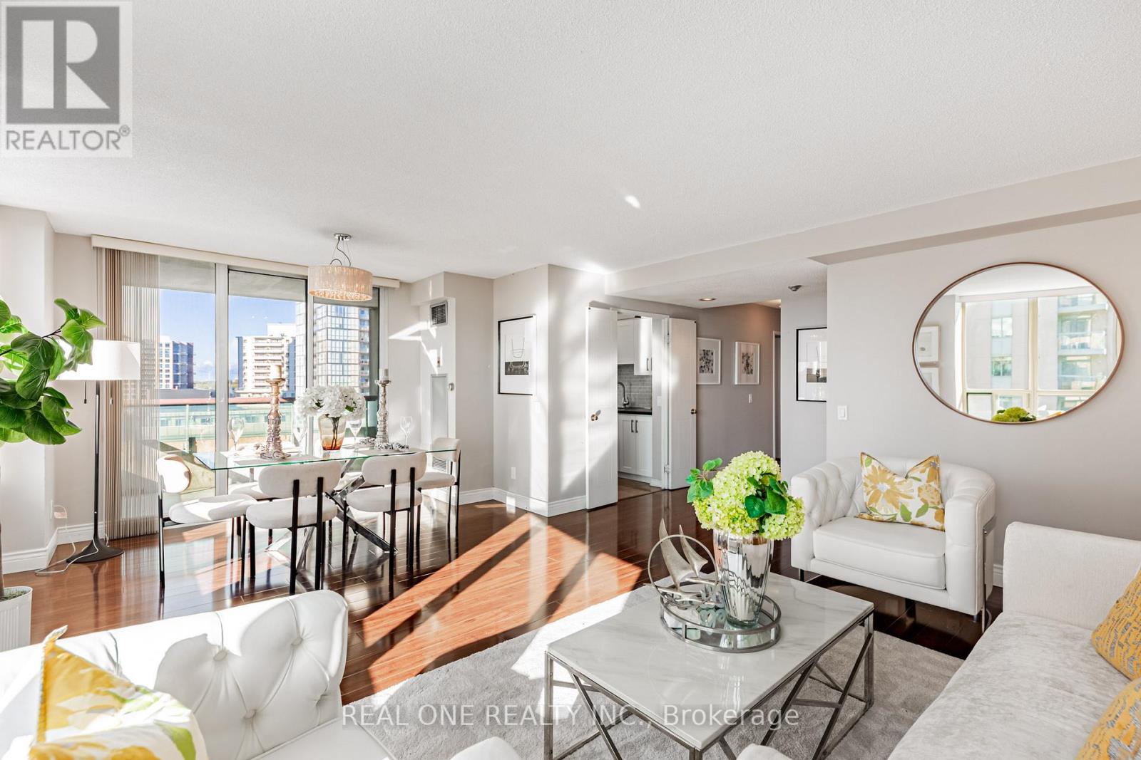 1503 - 238 Doris Avenue, Toronto (willowdale East), Ontario